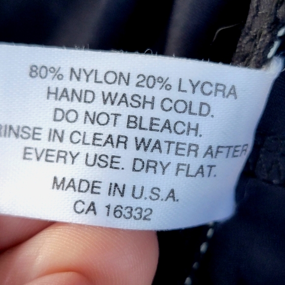 BENDIGO ♡ Gorgeous Vintage 1pc Black 'n Gold Beach Shells Bralette Swimsuit 7 - Picture 14 of 17